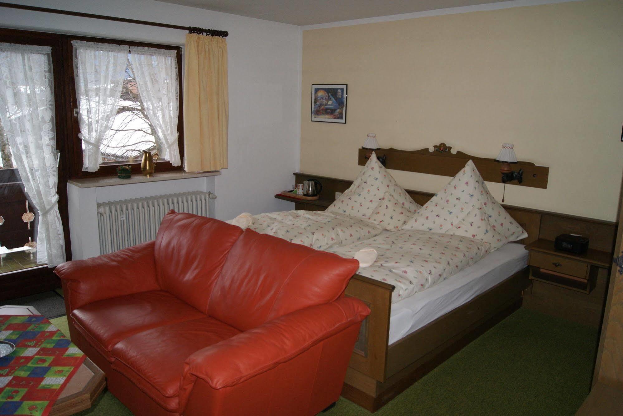 Birkenhof Pension Mit Herz Пфронтен Экстерьер фото