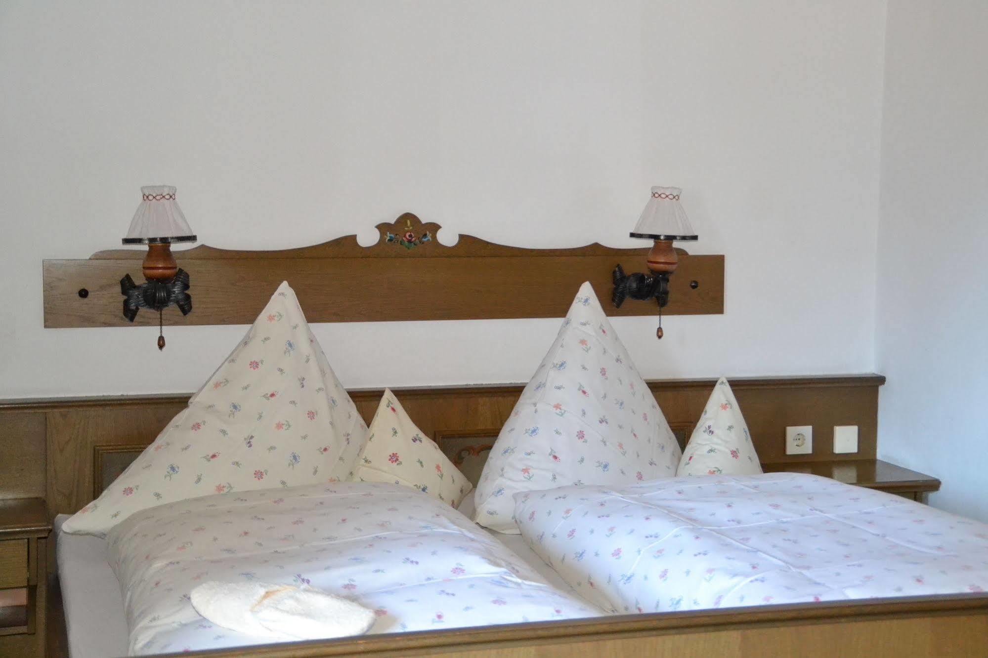 Birkenhof Pension Mit Herz Пфронтен Экстерьер фото